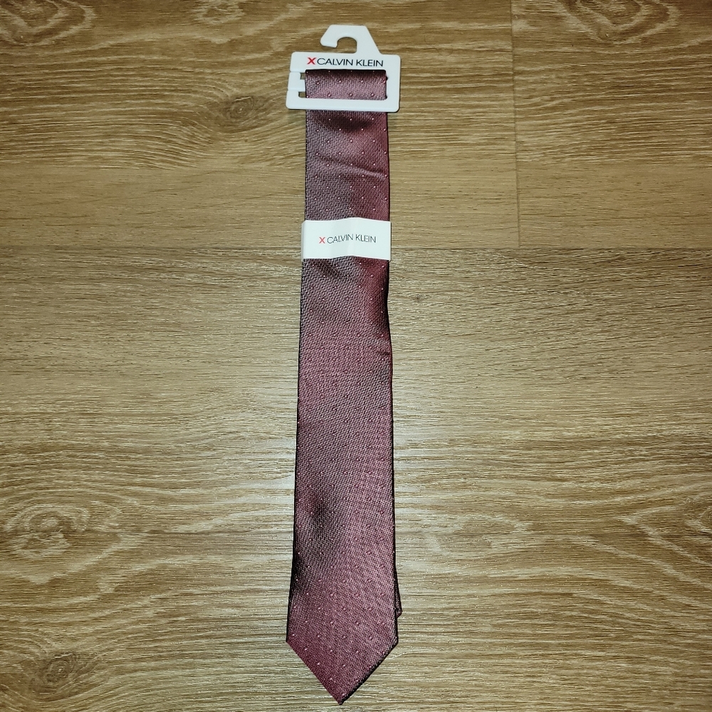 Calvin Klein Men's Red Dot Tie New